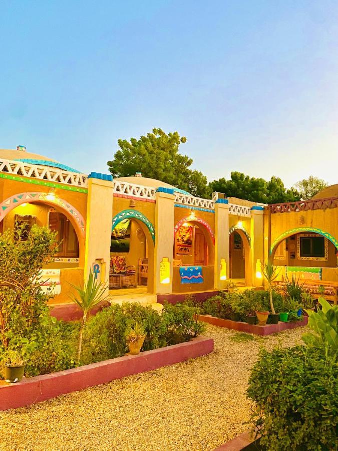 Hotel Kabara Nubian House Abu Simbel Exterior foto