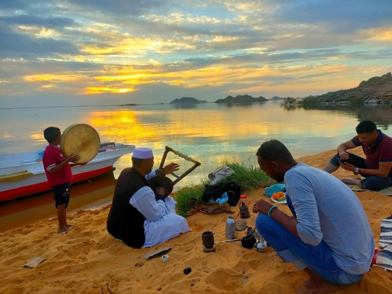 Hotel Kabara Nubian House Abu Simbel Zimmer foto
